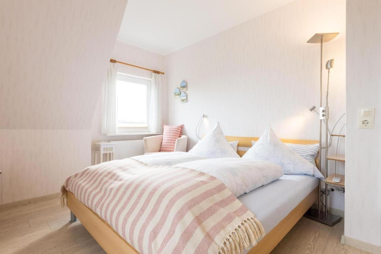 Ferienwohnungen Peters Sylt Buitenkant foto
